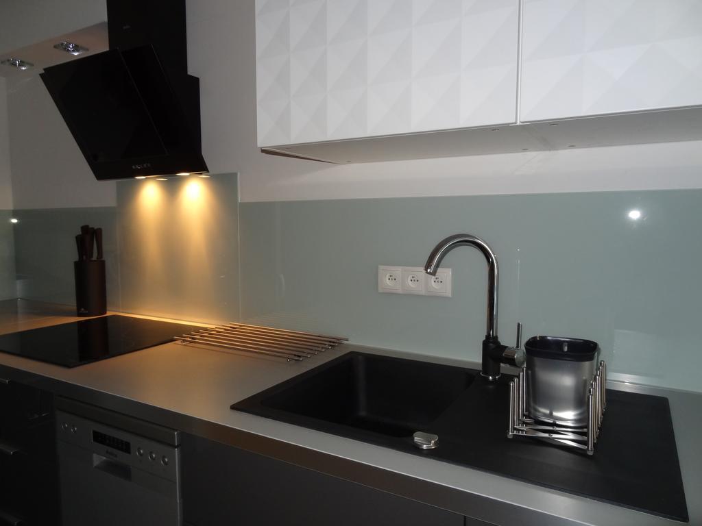 Appartement Studio Poz à Poznań Extérieur photo